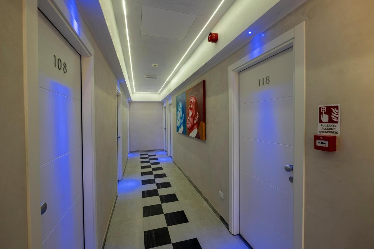 Hotel Giumer ريميني المظهر الخارجي الصورة